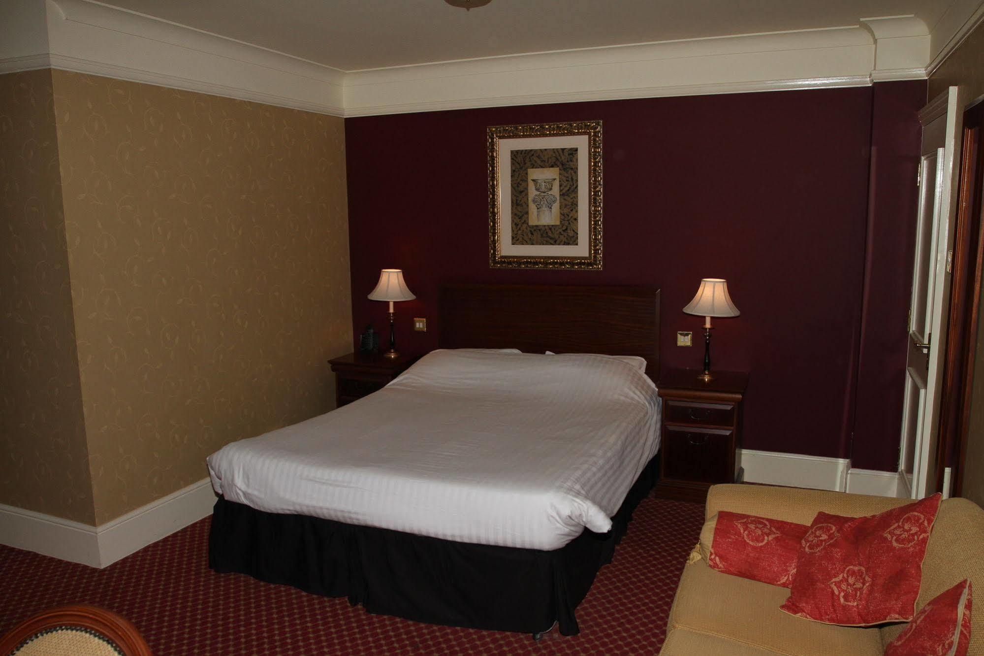 The Orwell Hotel Felixstowe Kültér fotó